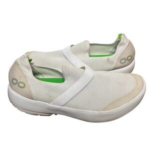 OOFOS Recovery Shoes Sneakers OOmg Low Lightweight Slip On Womens Size 9.5